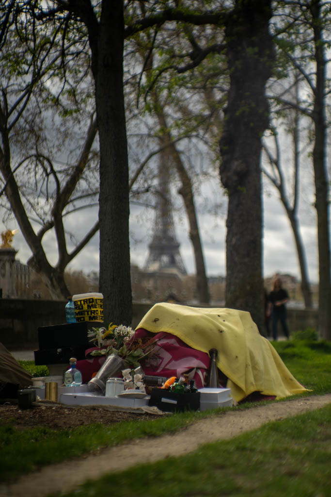 paris eifel tower